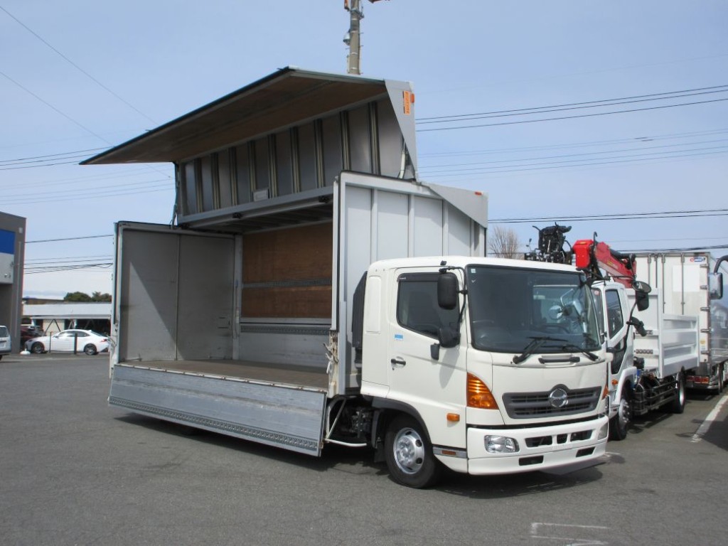 日野 レンジャー TKG-FD7JLAA(2WD)の写真2