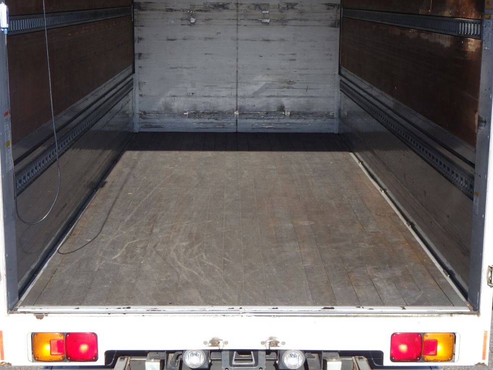 床板の状態です。|日野 レンジャー TKG-FD7JLAA(2WD)の写真10