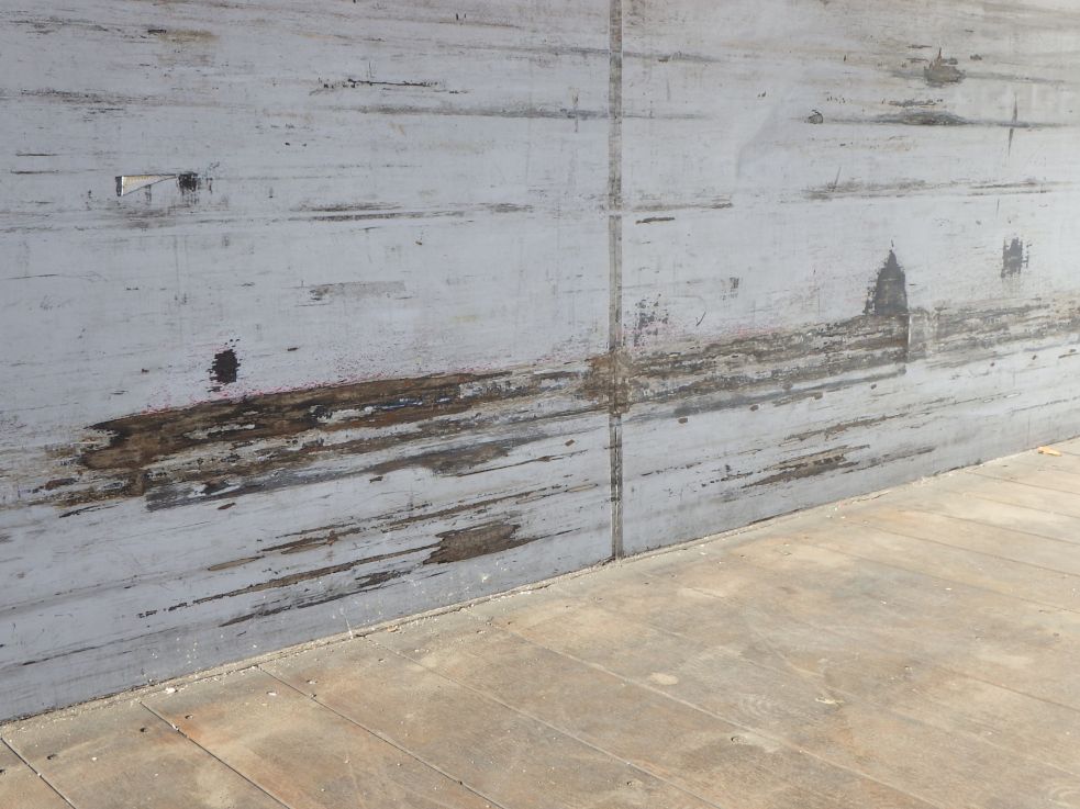 プロテクター裏側にキズ・サビ・ヘコミがあります。|日野 レンジャー TKG-FD7JLAA(2WD)の写真41