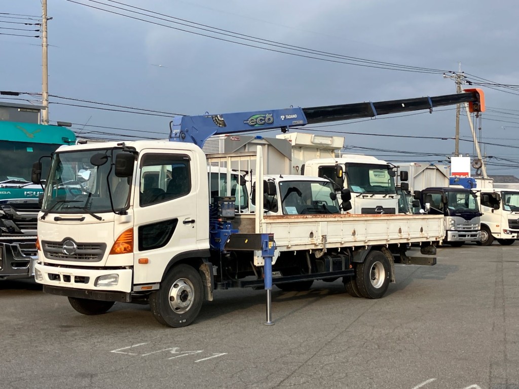 日野 レンジャー TKG-FC9JKAP(2WD)の写真1