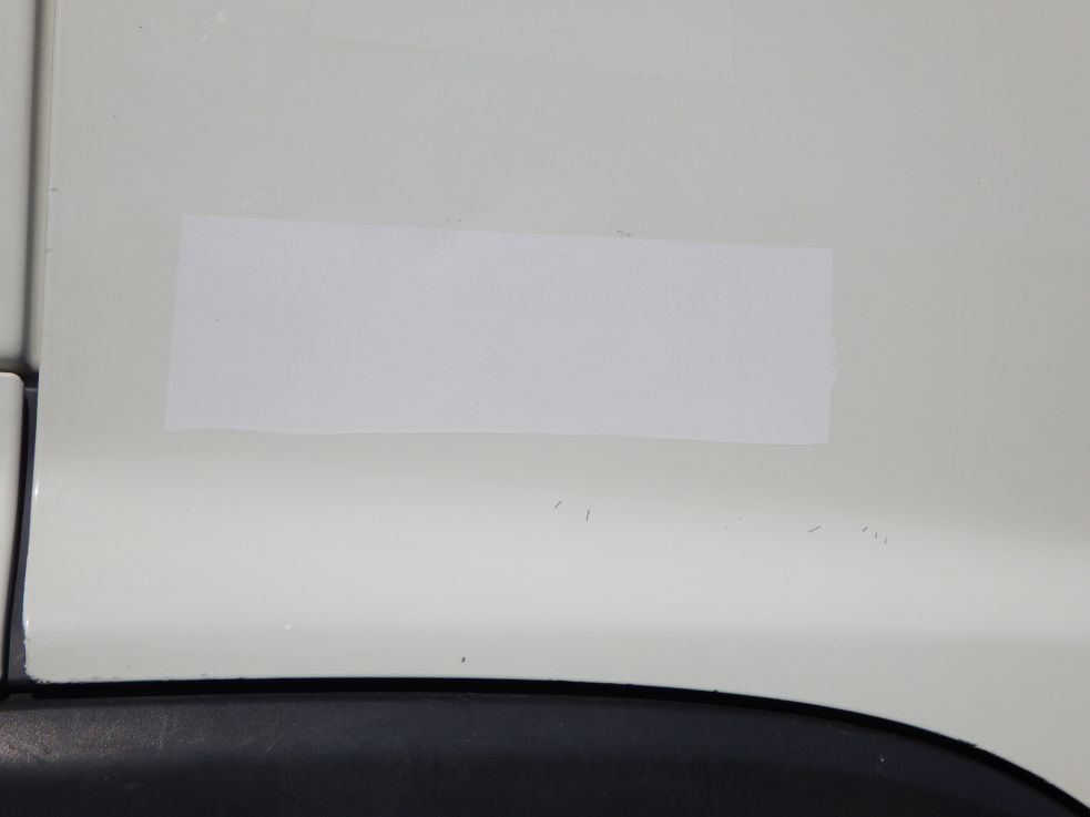 運転席側ドアに塗装跡があります。（助手席側にもあります）|日野 レンジャー TKG-FC9JKAP(2WD)の写真26