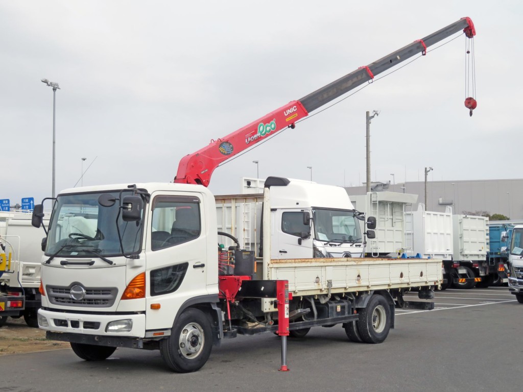 日野 レンジャー TKG-FC9JKAP(2WD)の写真1