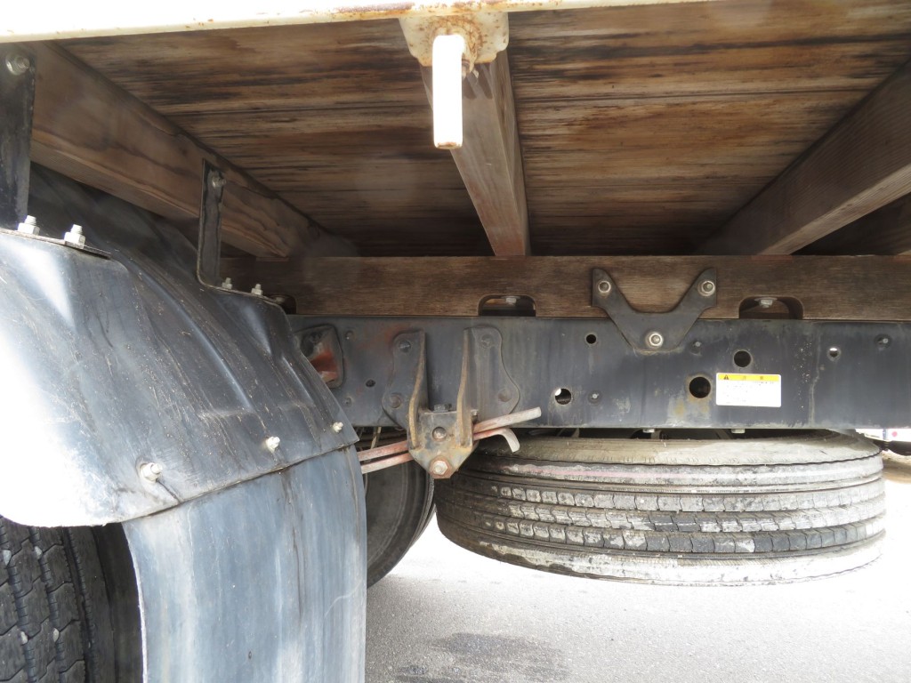 シャーシとネタの状態です。|日野 レンジャー TKG-FC9JKAP(2WD)の写真5