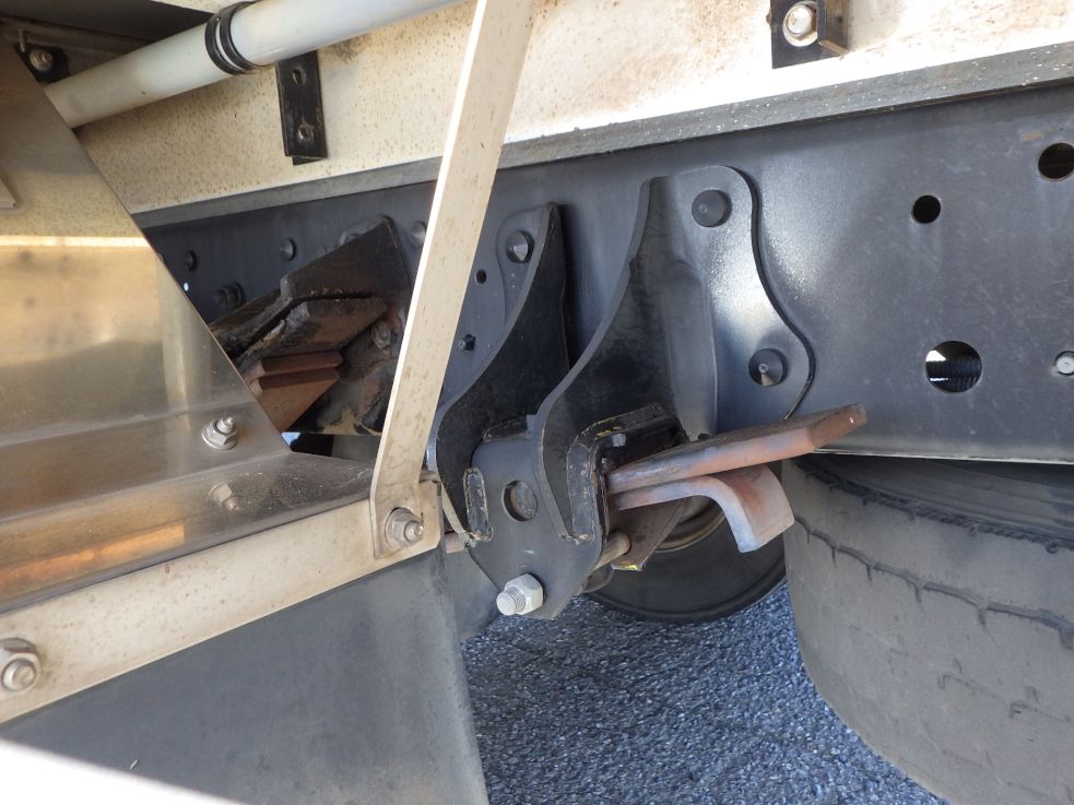 日野 レンジャー TPG-FD7JLAA(2WD)の写真5