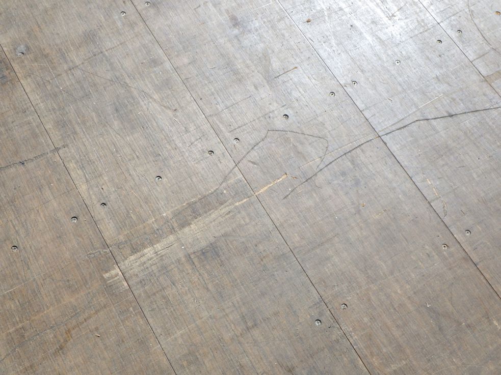 床板に削れがあります|日野 レンジャー TPG-FD7JLAA(2WD)の写真43