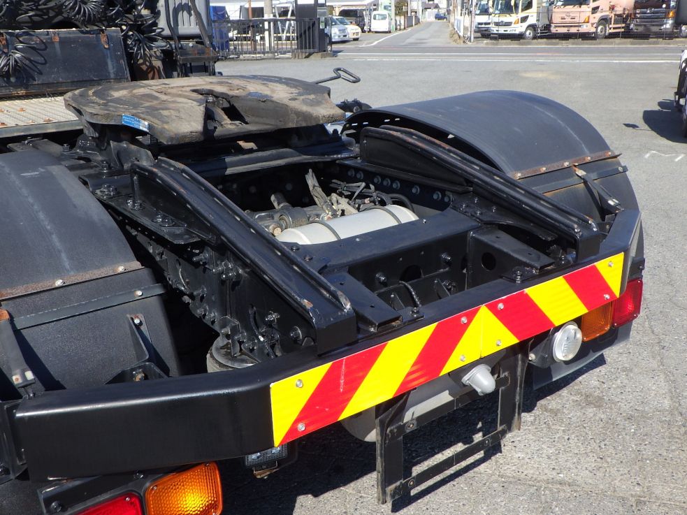 シャーシの状態です。|日野 プロフィア QPG-SH1EDDGの写真7