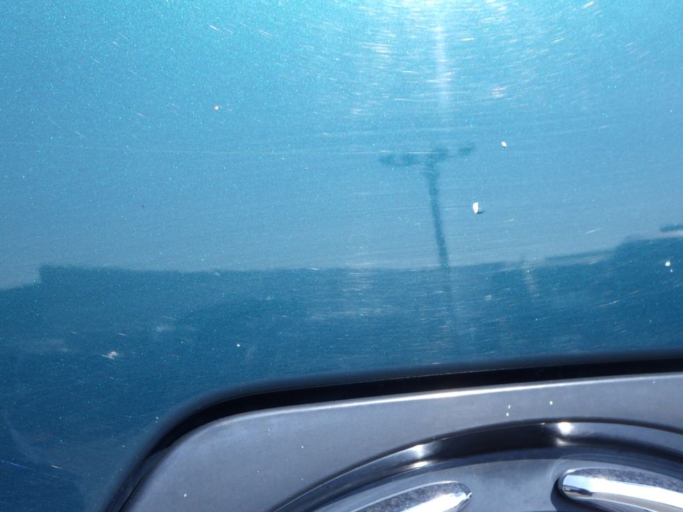 フロントパネルに飛び石キズがあります。（軽いヘコミがあります）|日野 プロフィア QPG-SH1EDDGの写真25