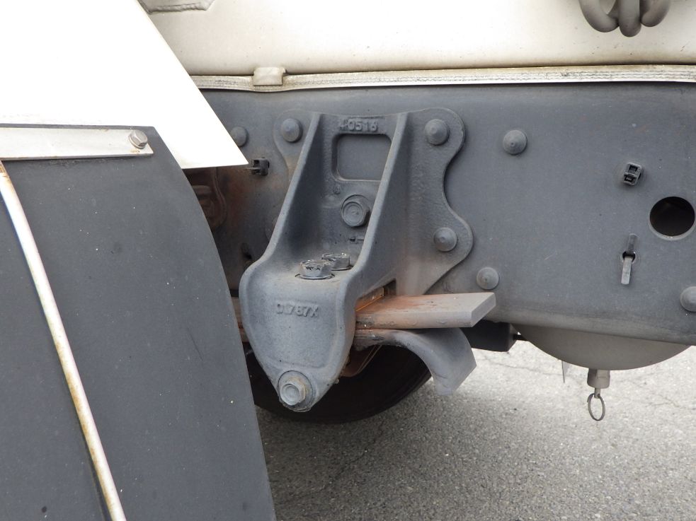 いすゞ フォワード 2RG-FTR90U4の写真5