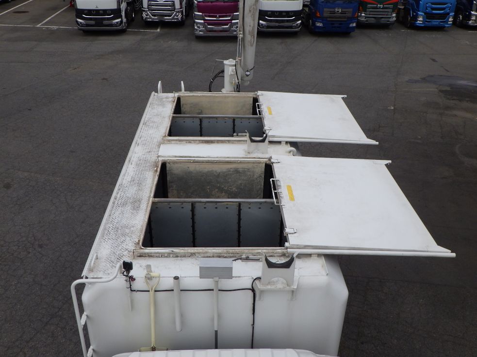 いすゞ フォワード 2RG-FTR90U4の写真8