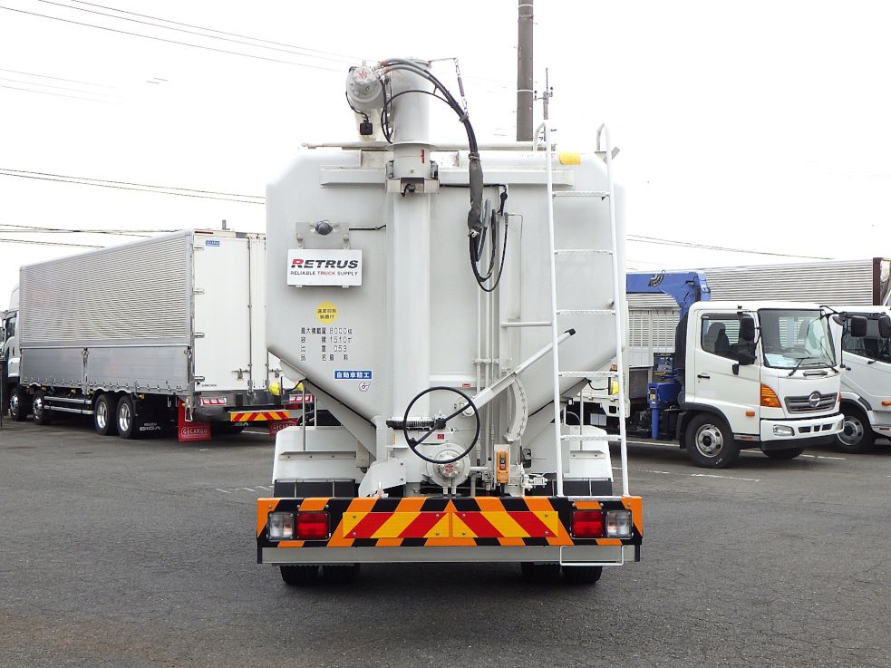 操作レバー等の状態です。|いすゞ フォワード 2RG-FTR90U4の写真11