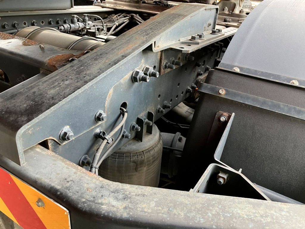 日野 プロフィア QPG-SH1EDDGの写真7