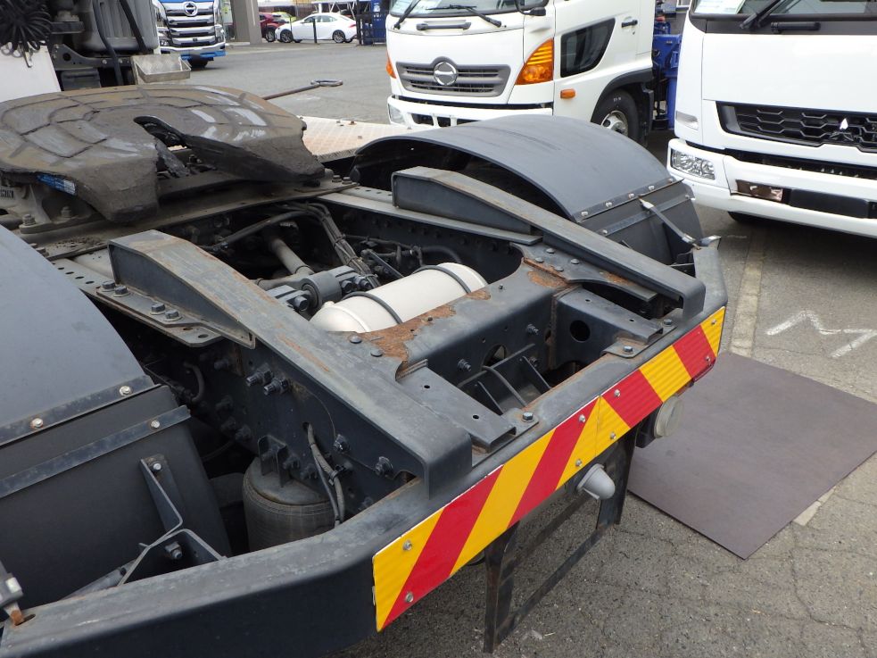 シャーシの状態です。|日野 プロフィア QPG-SH1EDDGの写真7