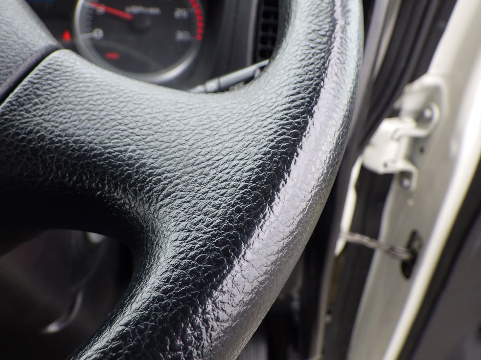 ハンドルにスレがあります。|日野 プロフィア QPG-SH1EDDGの写真32