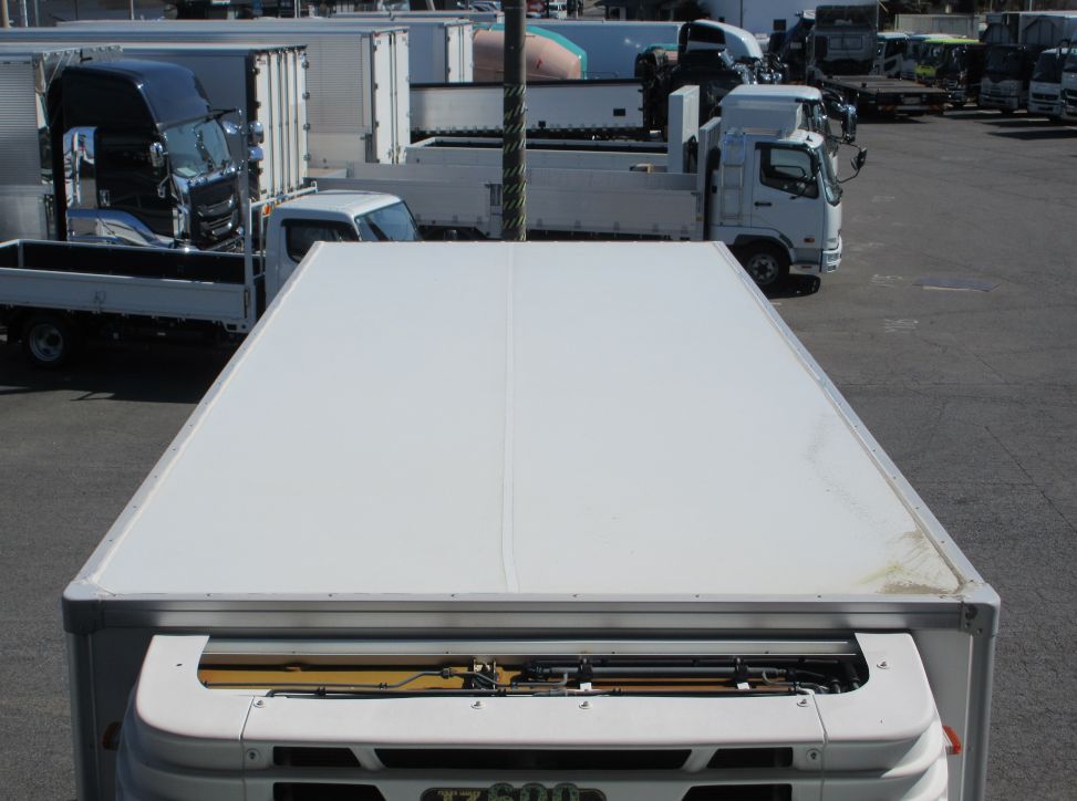 いすゞ フォワード SKG-FRR90T2(2WD)の写真20