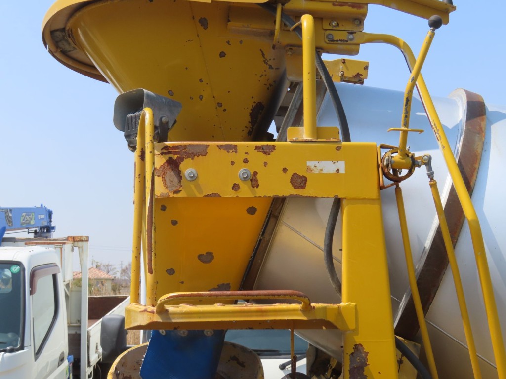 いすゞ エルフ TKG-NKR85N(2WD)の写真42