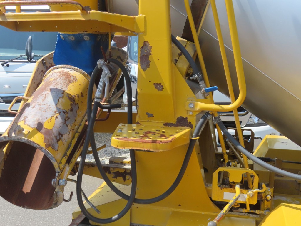 いすゞ エルフ TKG-NKR85N(2WD)の写真43