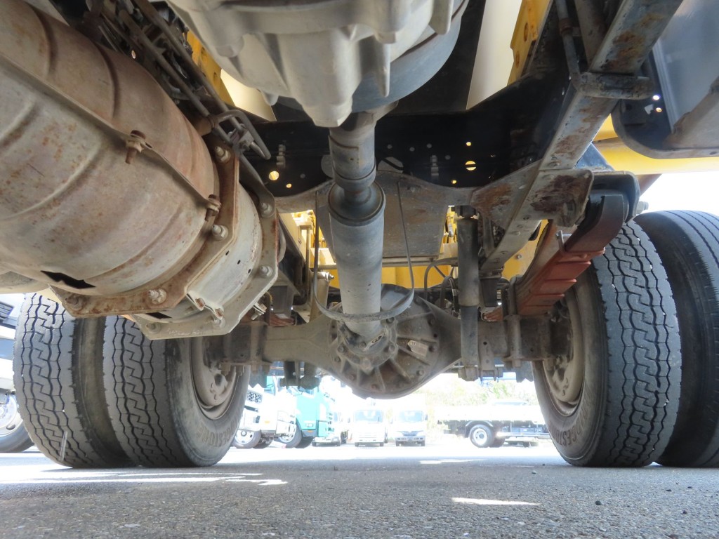 いすゞ エルフ TKG-NKR85N(2WD)の写真44