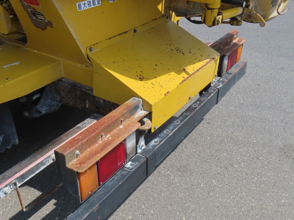 いすゞ エルフ TKG-NKR85N(2WD)の写真46