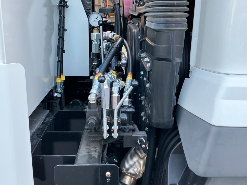 三菱 スーパーグレート 2KG-FS70HZの写真13