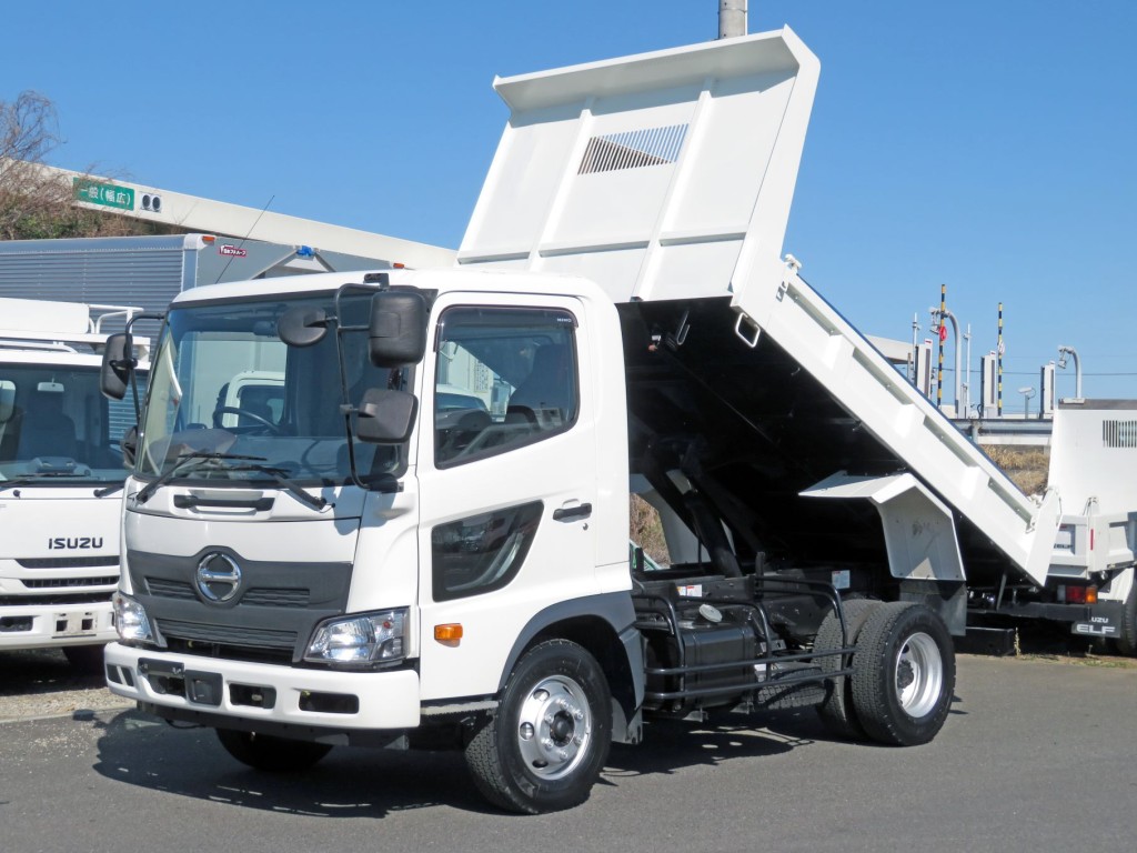 日野 レンジャー 2KG-FC2ABA(2WD)の写真1