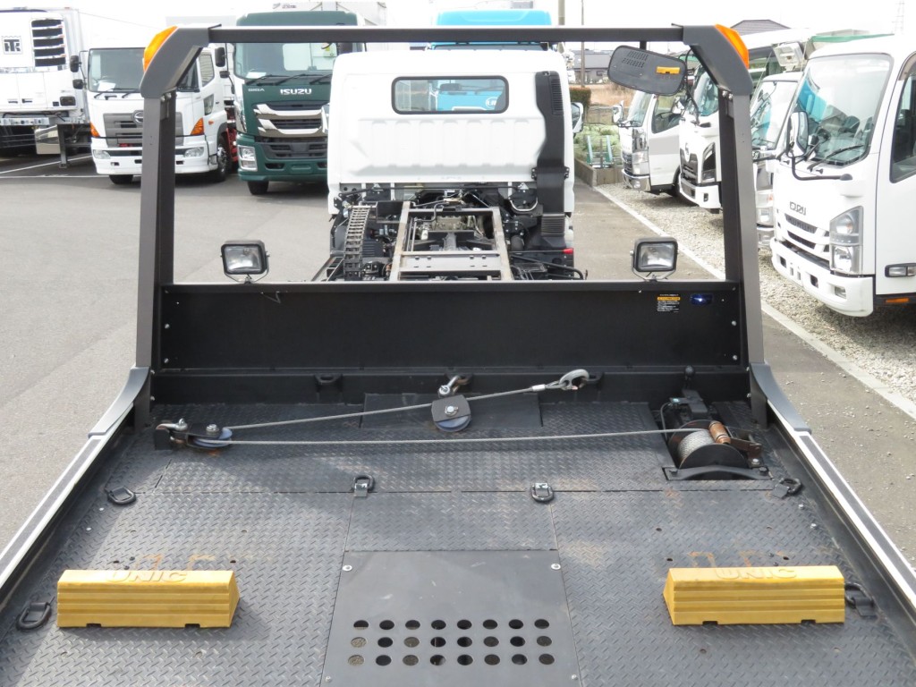 三菱 キャンター 2PG-FEB80(2WD)の写真8