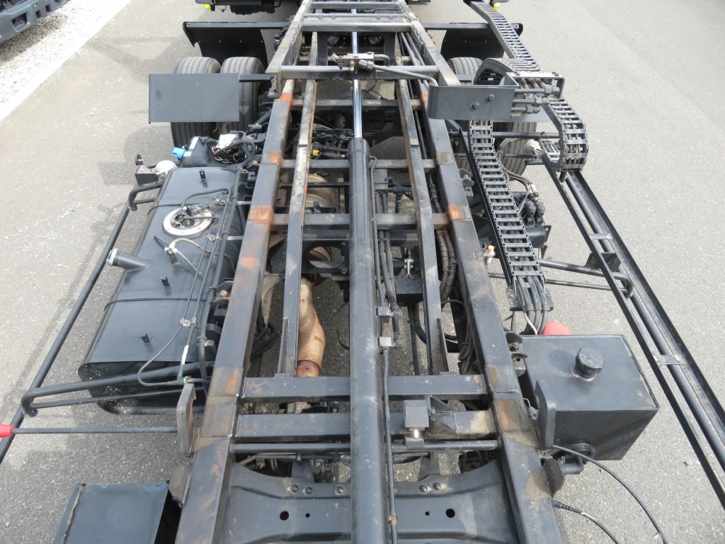 三菱 キャンター 2PG-FEB80(2WD)の写真12