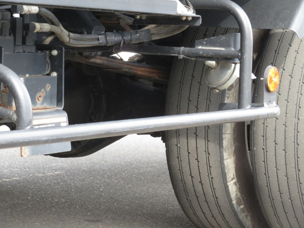 三菱 キャンター 2PG-FEB80(2WD)の写真20