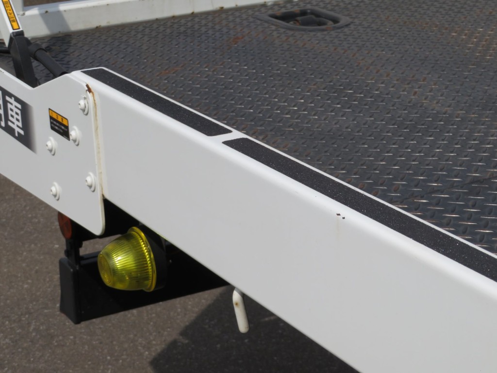 三菱 キャンター 2PG-FEB80(2WD)の写真32