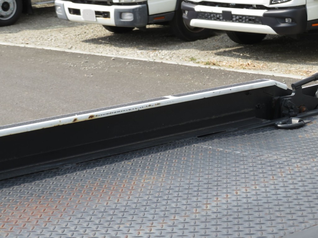 三菱 キャンター 2PG-FEB80(2WD)の写真35