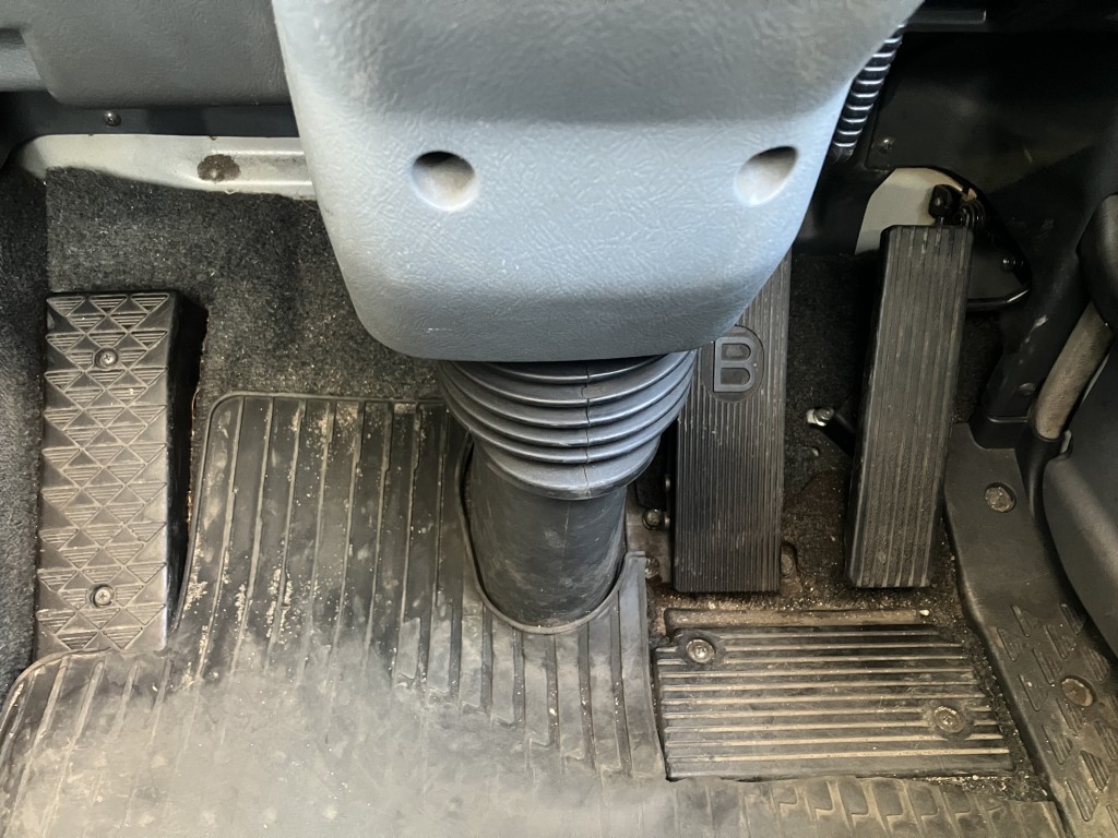 三菱 スーパーグレート QKG-FS54VZの写真9