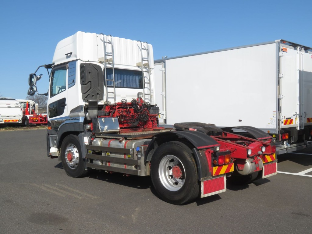 UDトラックス クオン QKG-GK6XABの写真3