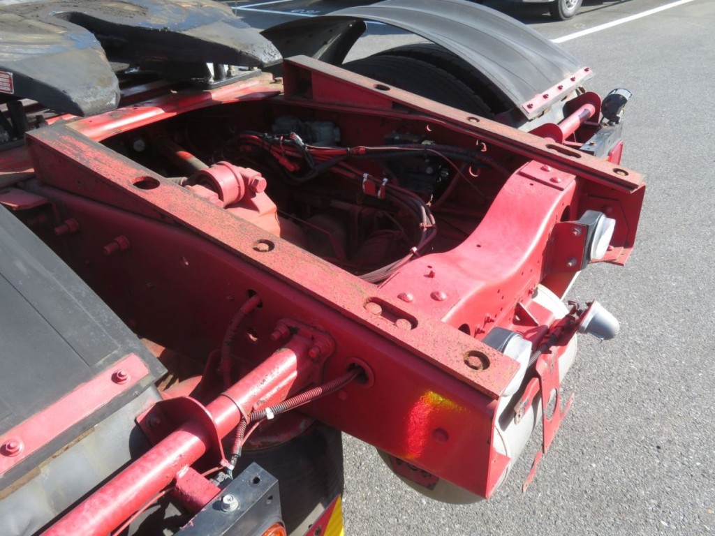 UDトラックス クオン QKG-GK6XABの写真7