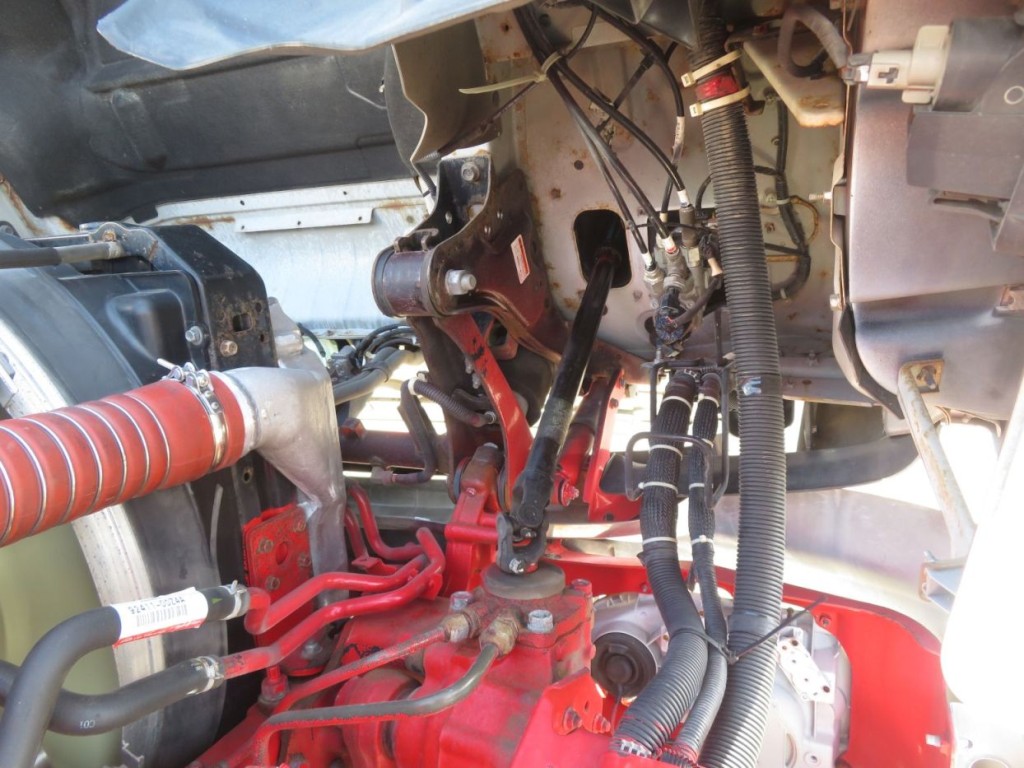 UDトラックス クオン QKG-GK6XABの写真23