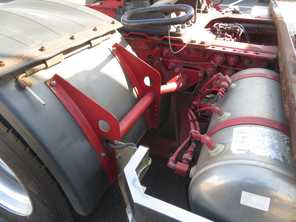 UDトラックス クオン QKG-GK6XABの写真39