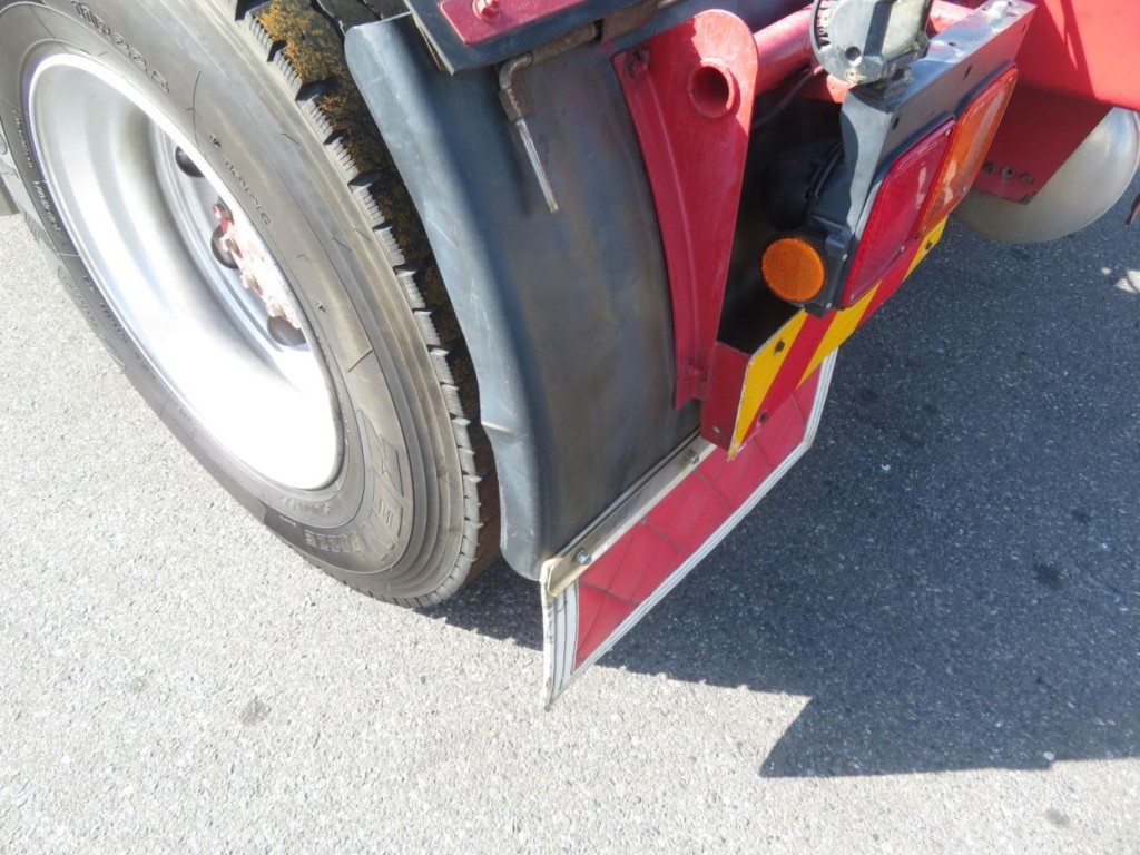 UDトラックス クオン QKG-GK6XABの写真50