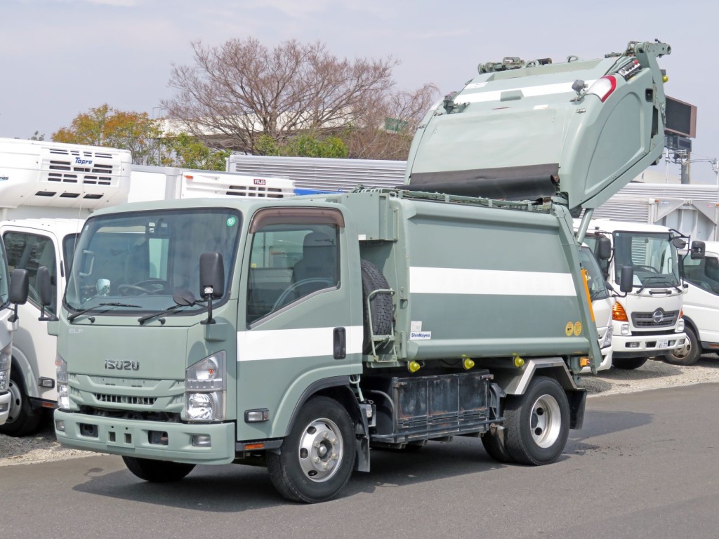 いすゞ エルフ TKG-NPR85YN(2WD)の写真1