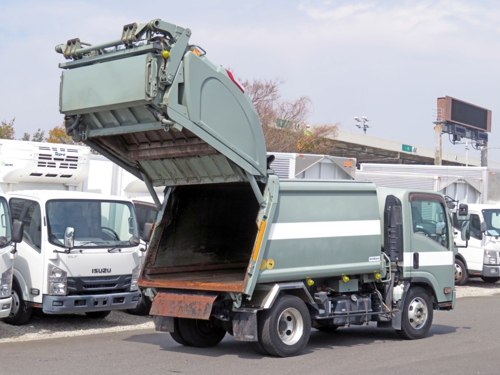 いすゞ エルフ TKG-NPR85YN(2WD)の写真4