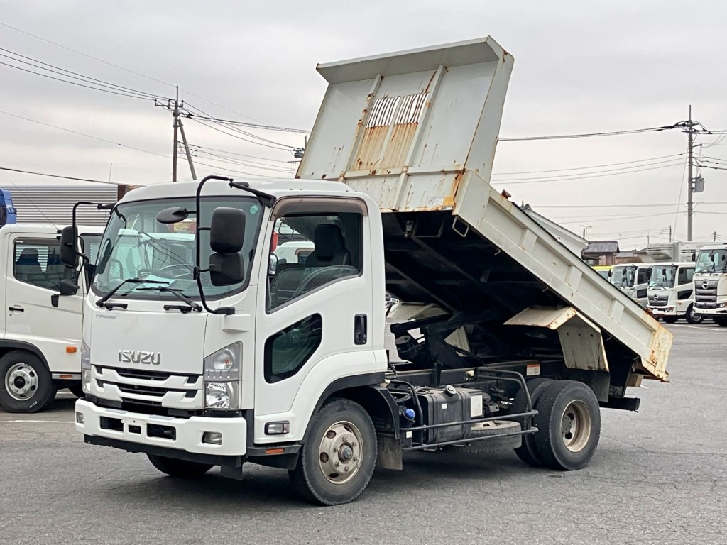 いすゞ フォワード 2RG-FRR90S1(2WD)の写真1