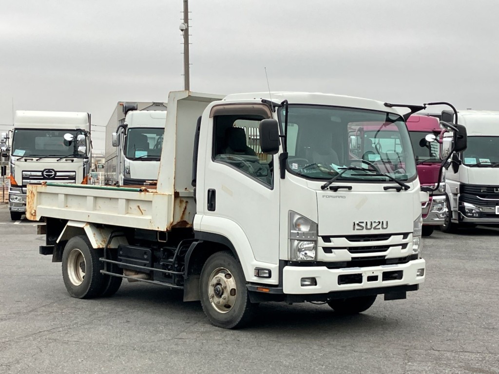 いすゞ フォワード 2RG-FRR90S1(2WD)の写真2