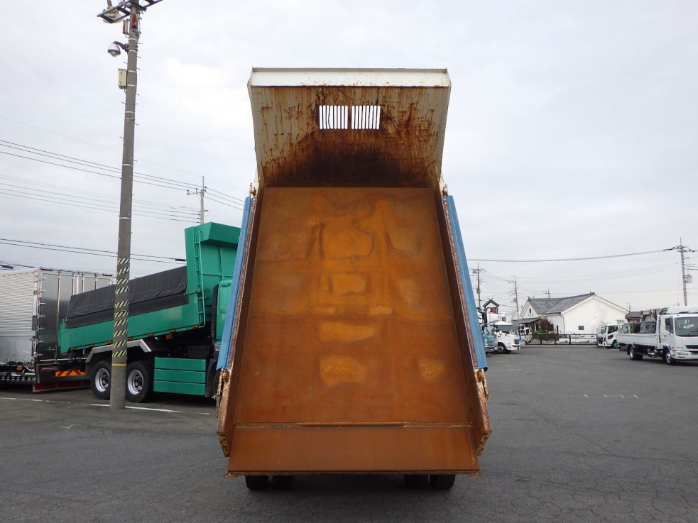 荷台全体の状態です。|いすゞ フォワード 2RG-FRR90S1(2WD)の写真7