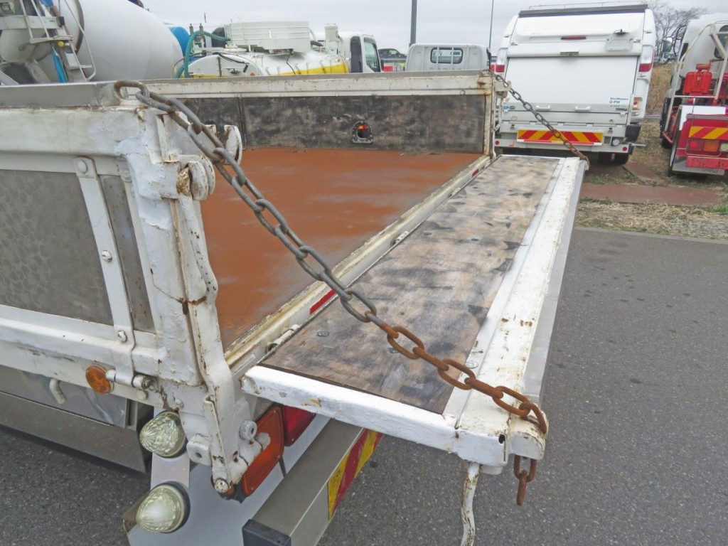 日野 レンジャー QKG-FE7JMAAの写真12