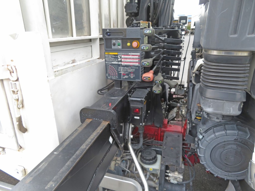 日野 レンジャー QKG-FE7JMAAの写真13