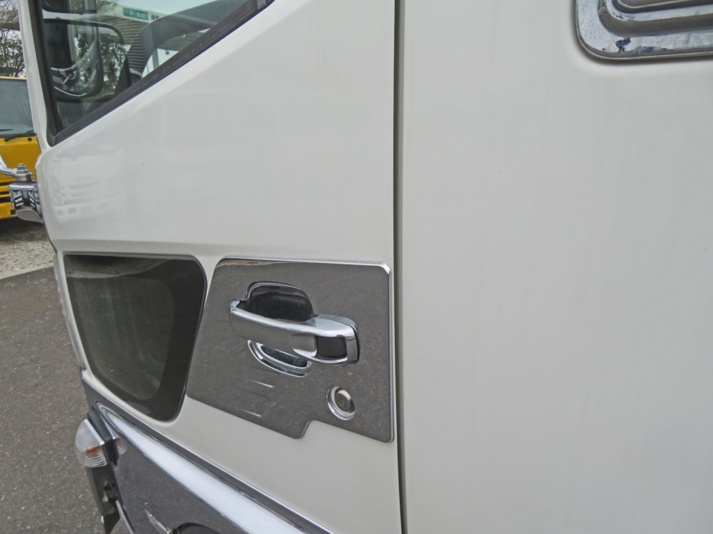 日野 レンジャー QKG-FE7JMAAの写真46