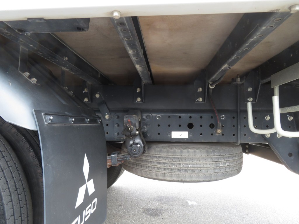 三菱 キャンター TKG-FEB50(2WD)の写真5