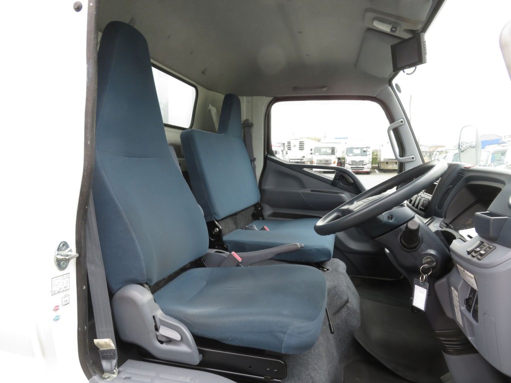 三菱 キャンター TKG-FEB50(2WD)の写真6