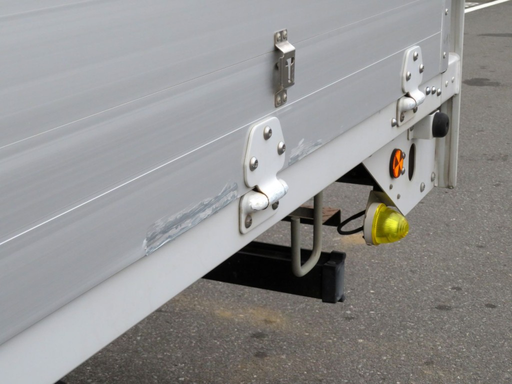 三菱 キャンター TKG-FEB50(2WD)の写真15