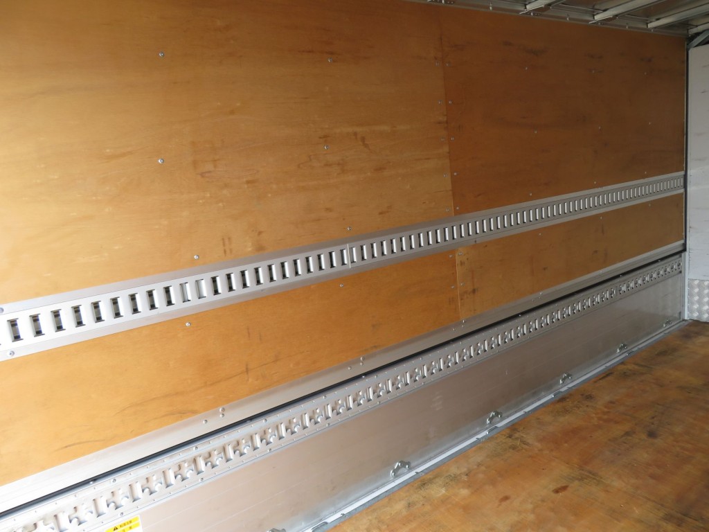 三菱 キャンター TKG-FEB50(2WD)の写真33