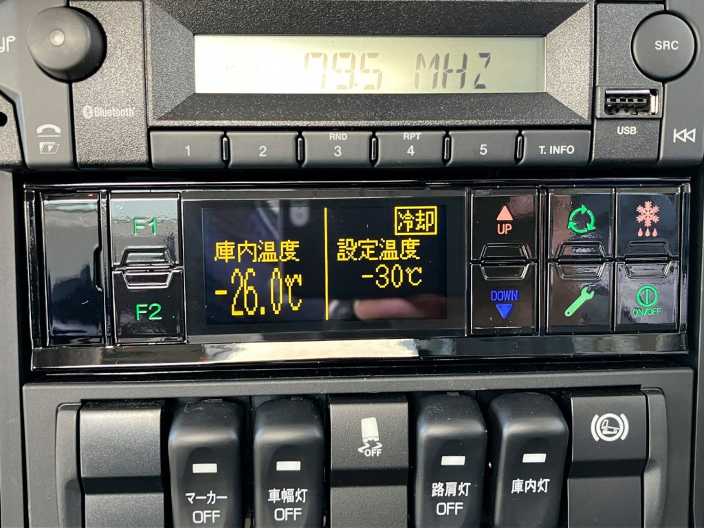 冷凍機は9.5℃スタート3時間で-26℃確認しております。|三菱 ファイター 2KG-FK65F(2WD)の写真35