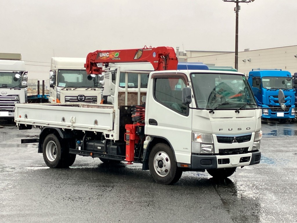 三菱 キャンター TPG-FEA50(2WD)の写真2