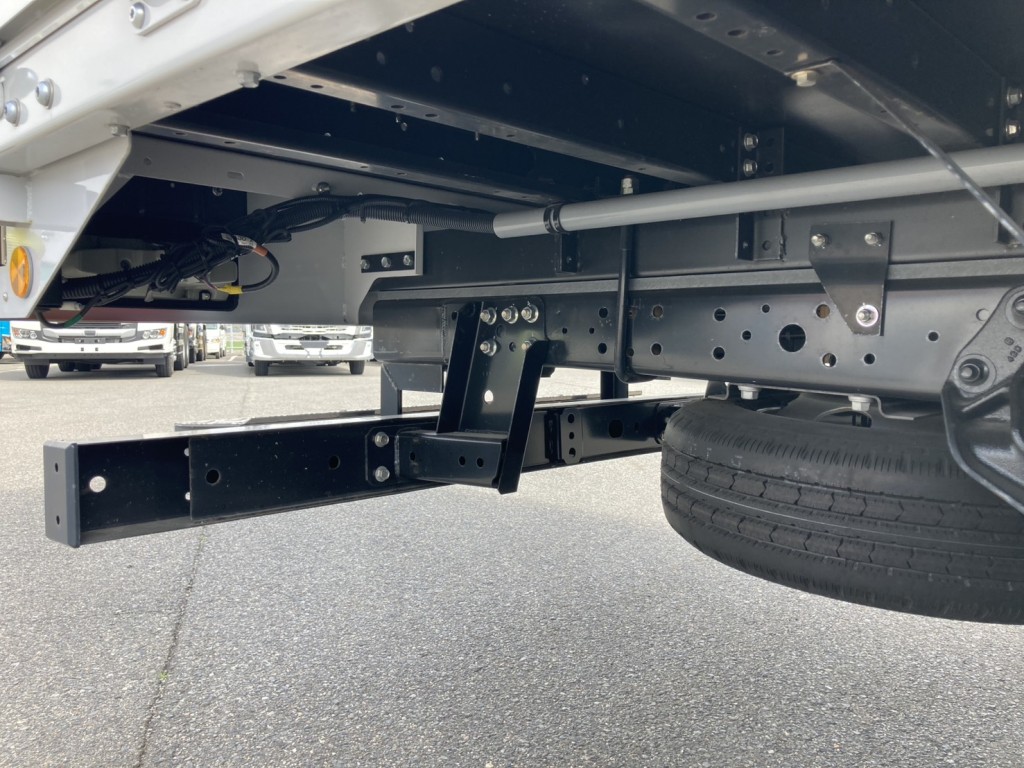 シャーシとネタの状態です。|日野 デュトロ 2KG-XZU712M(2WD)の写真9